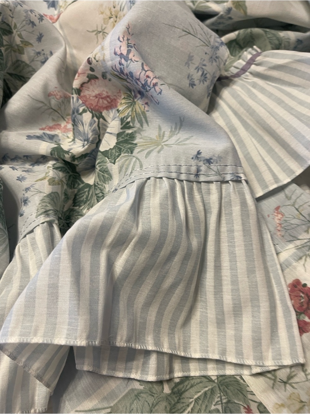 Vintage set of one pair window valance Floral & Stripe in Light Blue